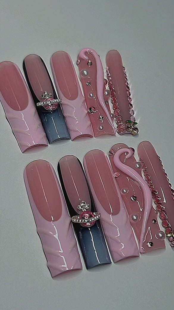 SATURN | SQUARE | XL LONG | PRESS ON NAILS