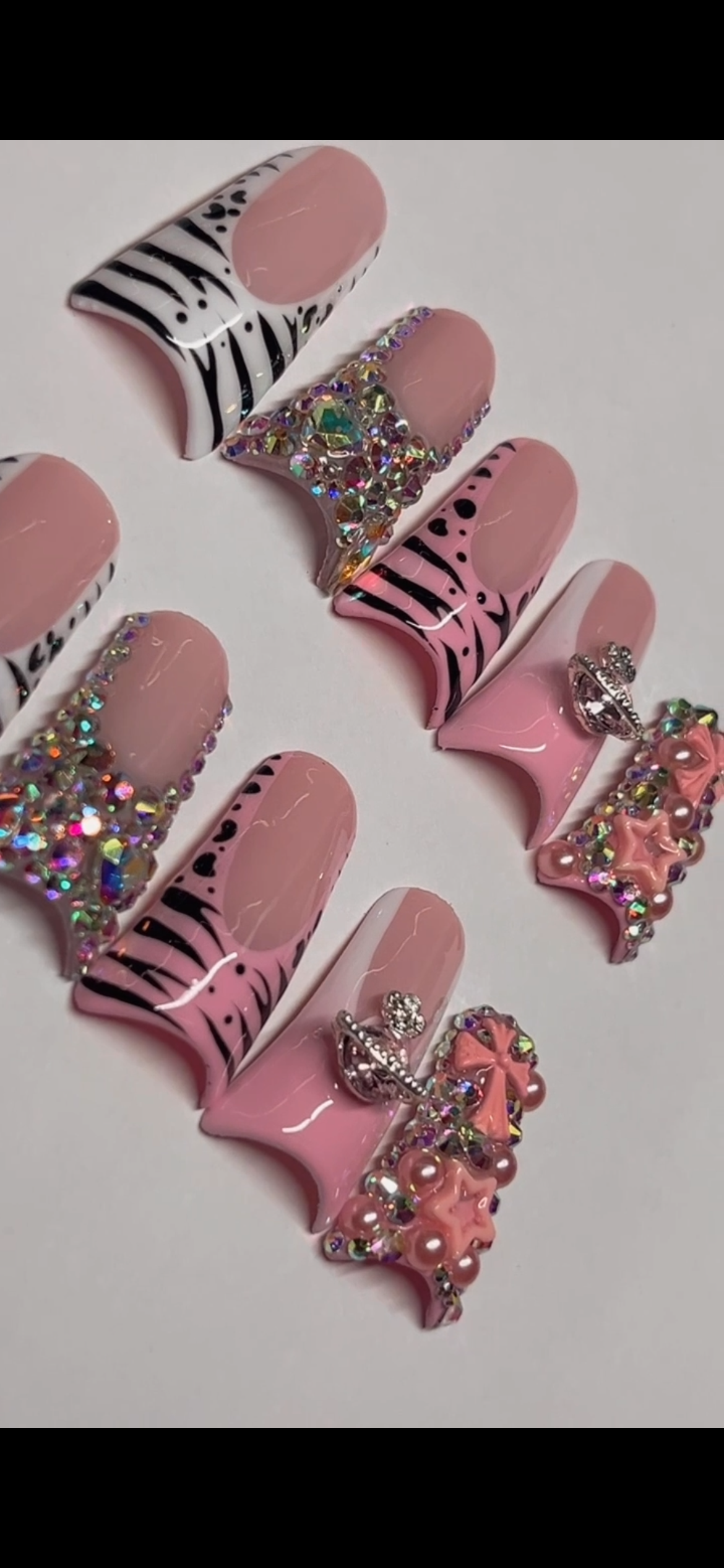 Y2K | DUCK | LONG | PRESS ON NAILS