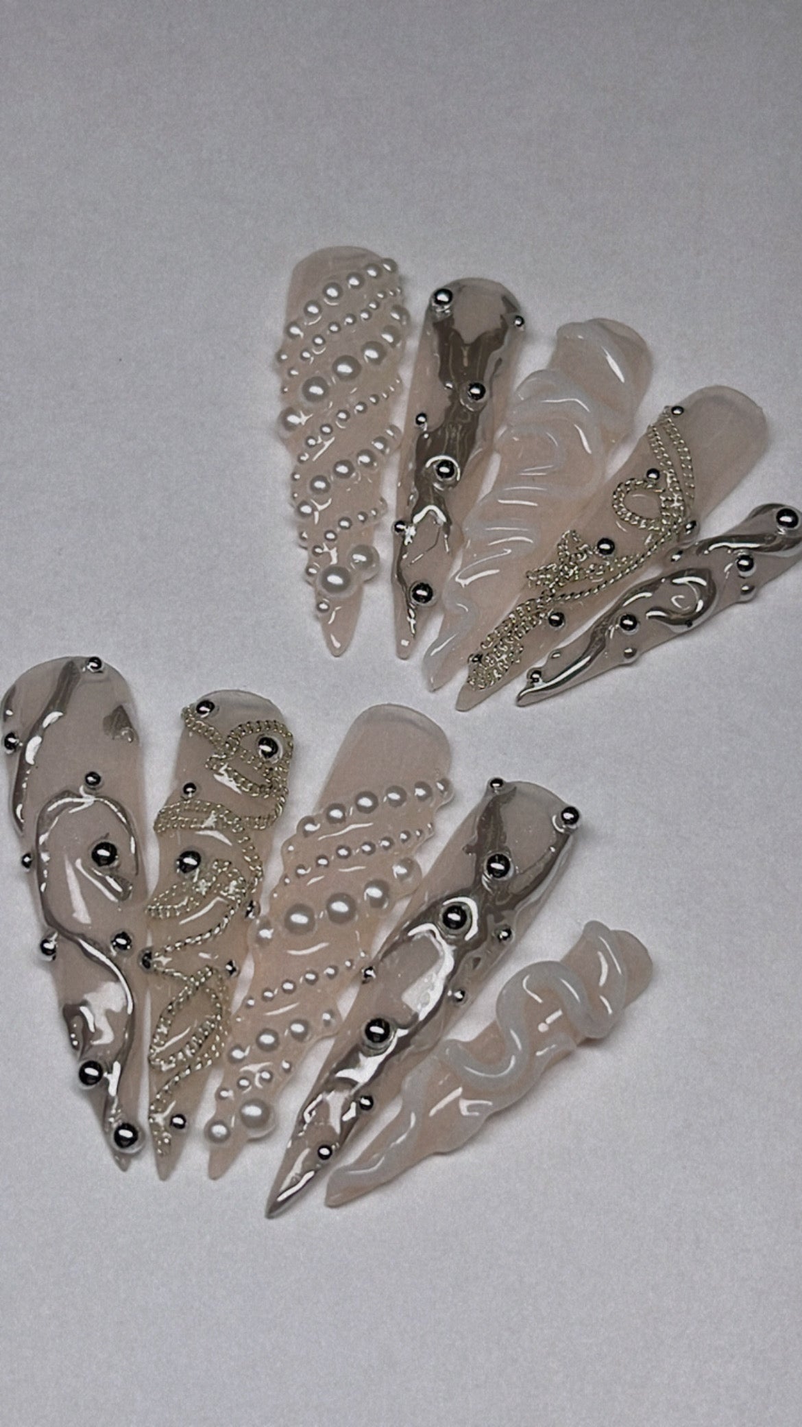 ICE QUEEN | STILETTO | 3XL LONG | PRESS ON NAILS
