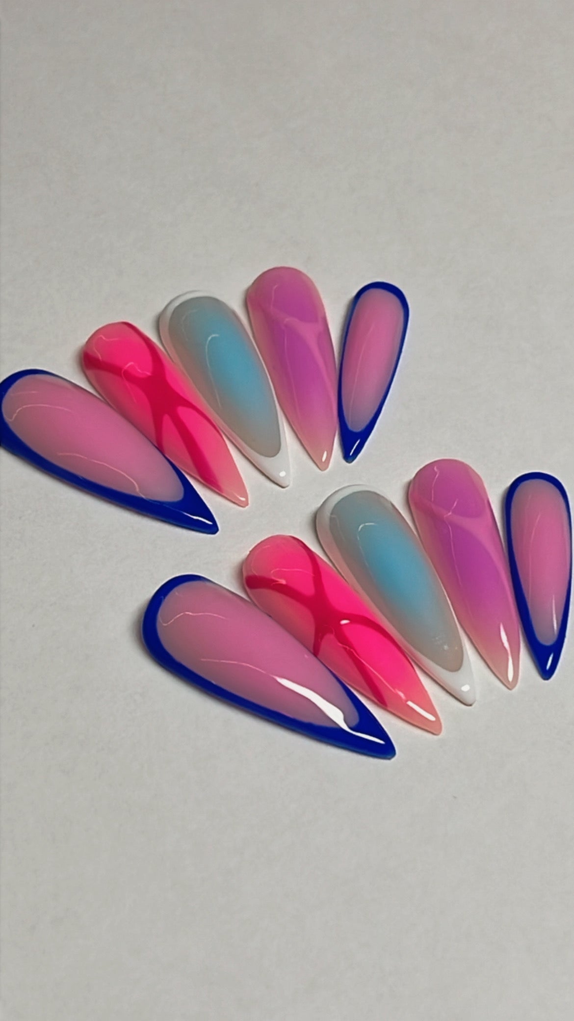 JELLYBEAN | STILETTO | LONG | PRESS ON NAILS